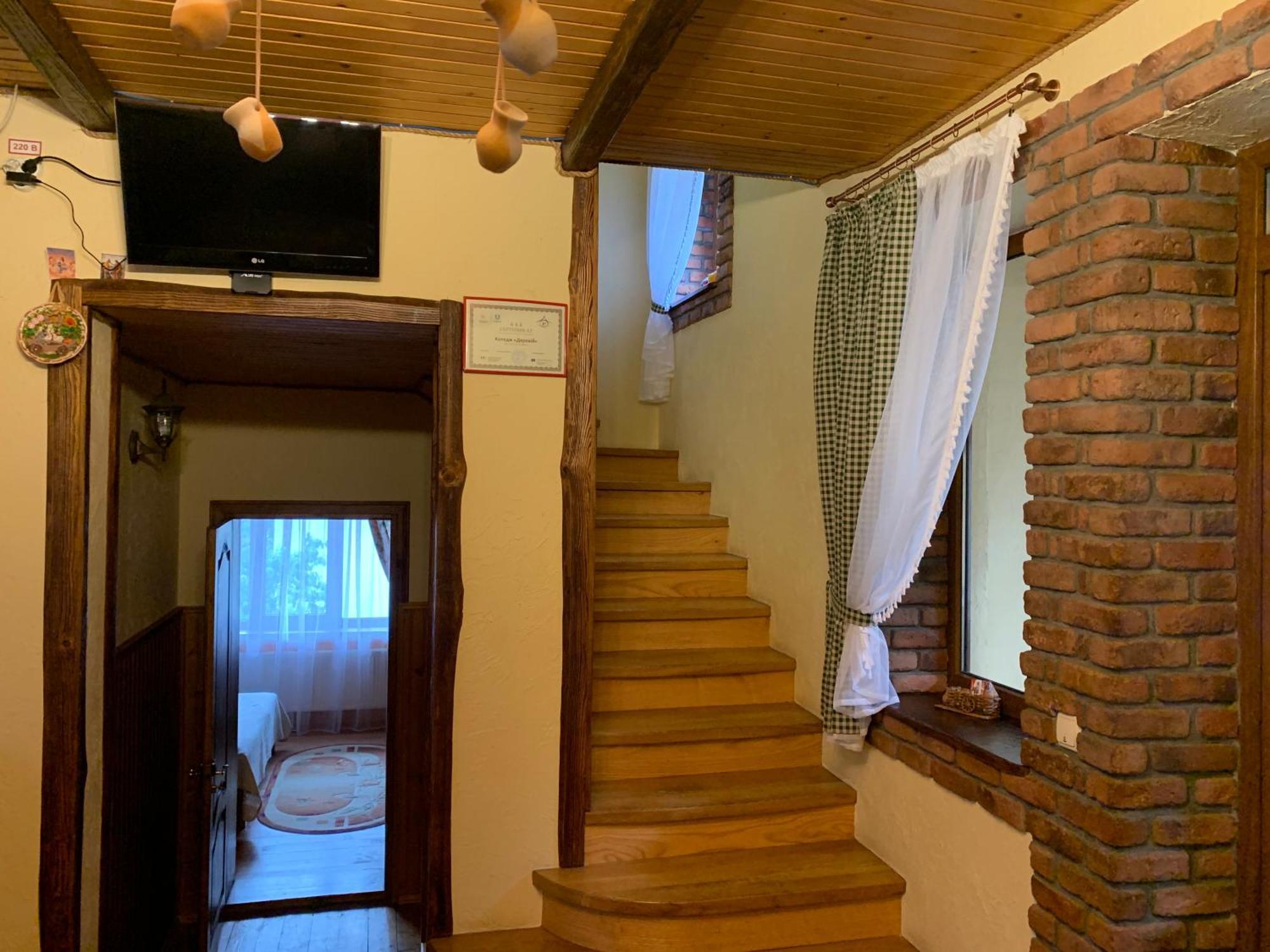 Villa Dereviy Yaremche Exterior foto